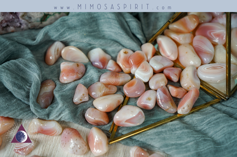 Healing Properties of Apricot Botswana Agate: A Crystal for Peace in the Present Moment