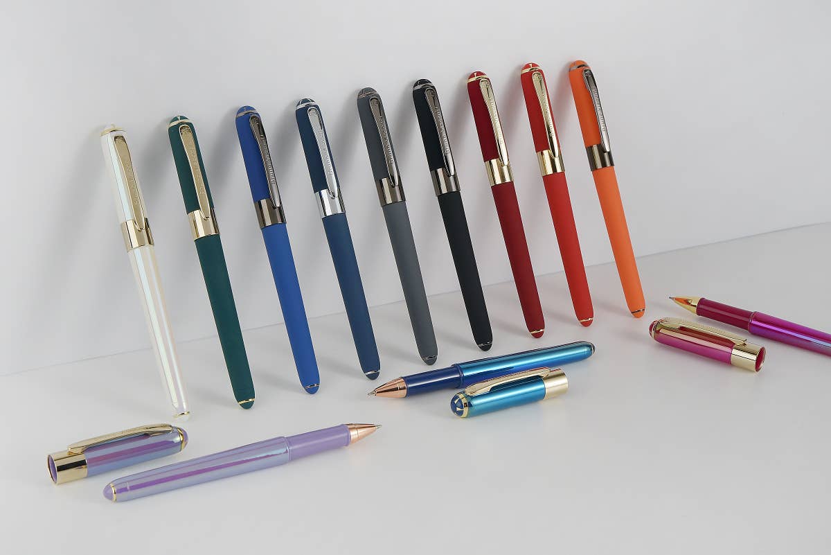 Pearlescent White Monaco Fine Point Soft Touch Pen, 0.5mm