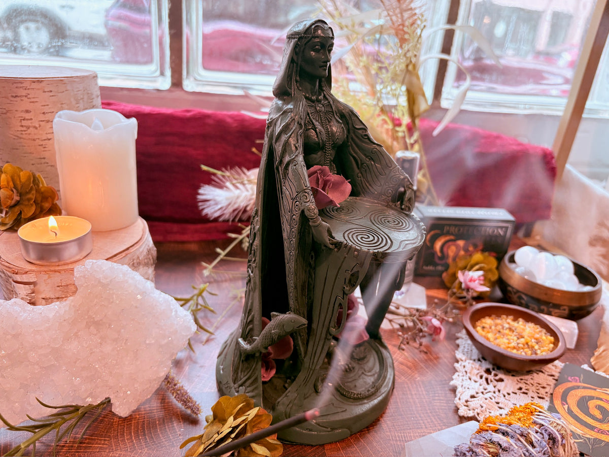 Celtic Danu Goddess Statue for Space Clearing & Energy Cleansing