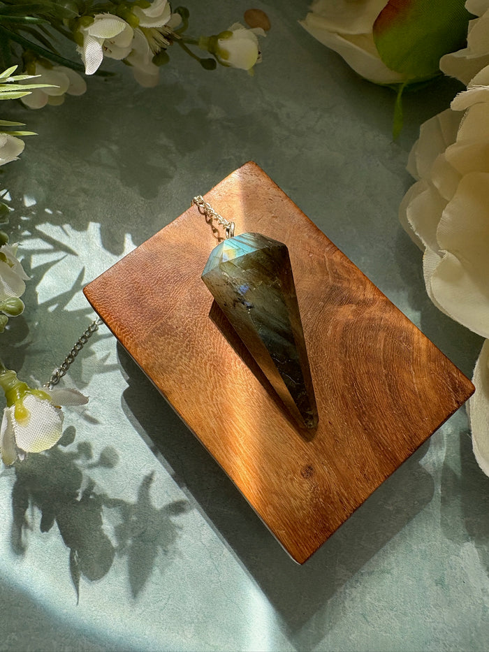 Labradorite Crystal Pendulum for Magical Exploration