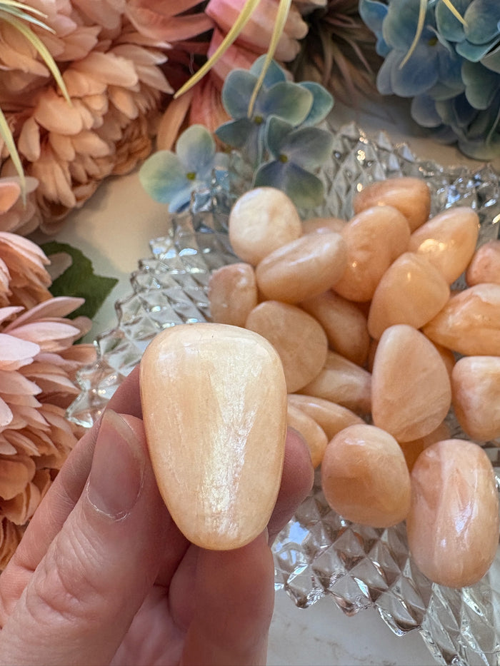 Tumbled Peach Stilbite for Gentle Healing & Emotional Peace