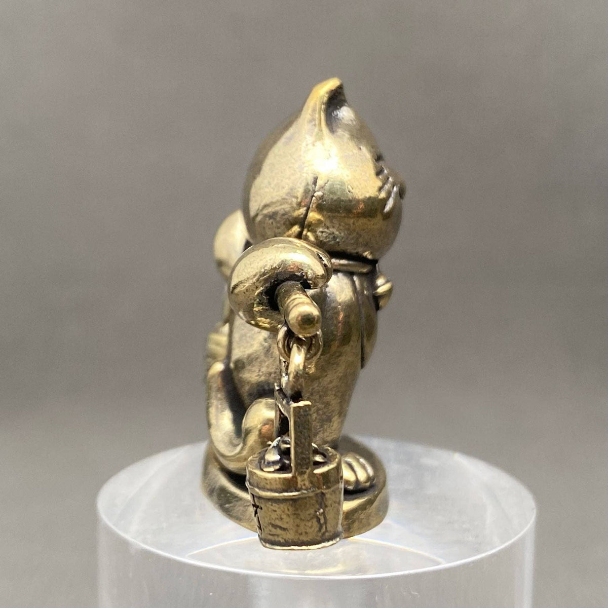 Brass Treasure Cat Decoration