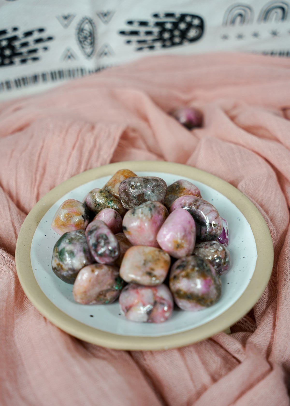Tumbled Cobaltoan Calcite for Positive Outlook