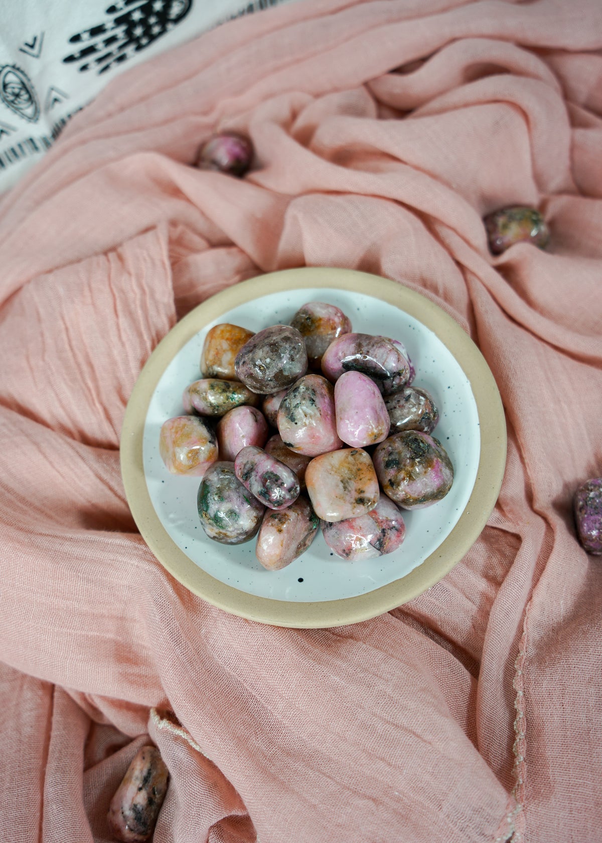 Tumbled Cobaltoan Calcite for Positive Outlook