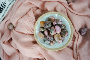 Tumbled Cobaltoan Calcite for Positive Outlook