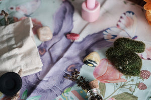 Ostara Altar Cloth and Crystal Set