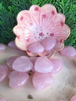 Rose Quartz Heart Carvings for Love & Relationships