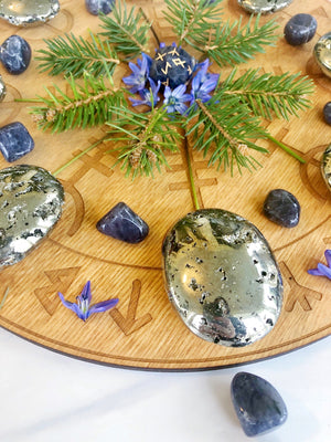 Tumbled Iolite for Direction & Guidance