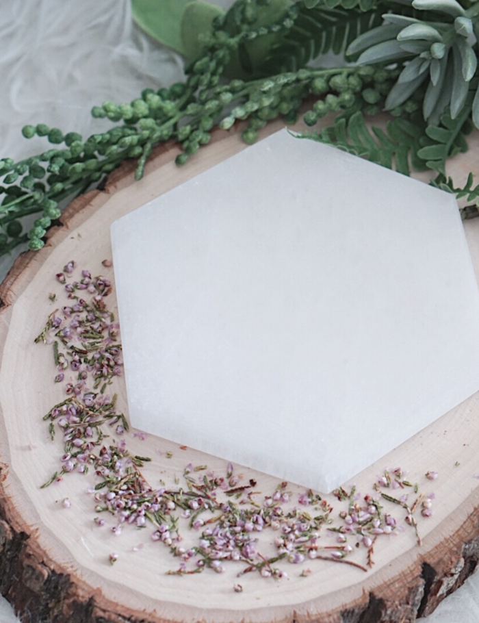 Selenite Charging Plate - Hexagonal