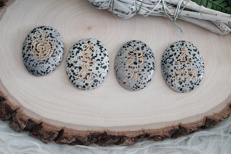 Crystal Palm Stone Reiki Healing Kits
