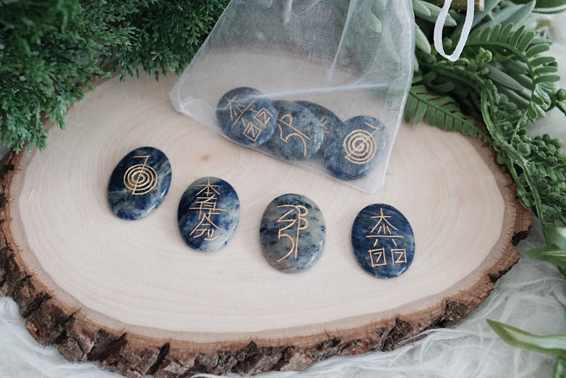 Crystal Palm Stone Reiki Healing Kits