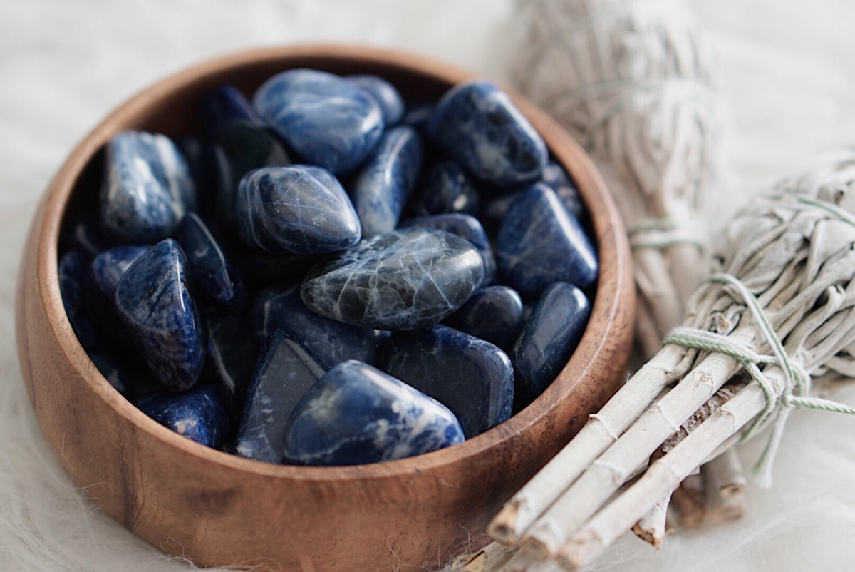 Tumbled Sodalite for Mutual Understanding