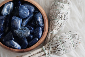 Tumbled Sodalite for Mutual Understanding