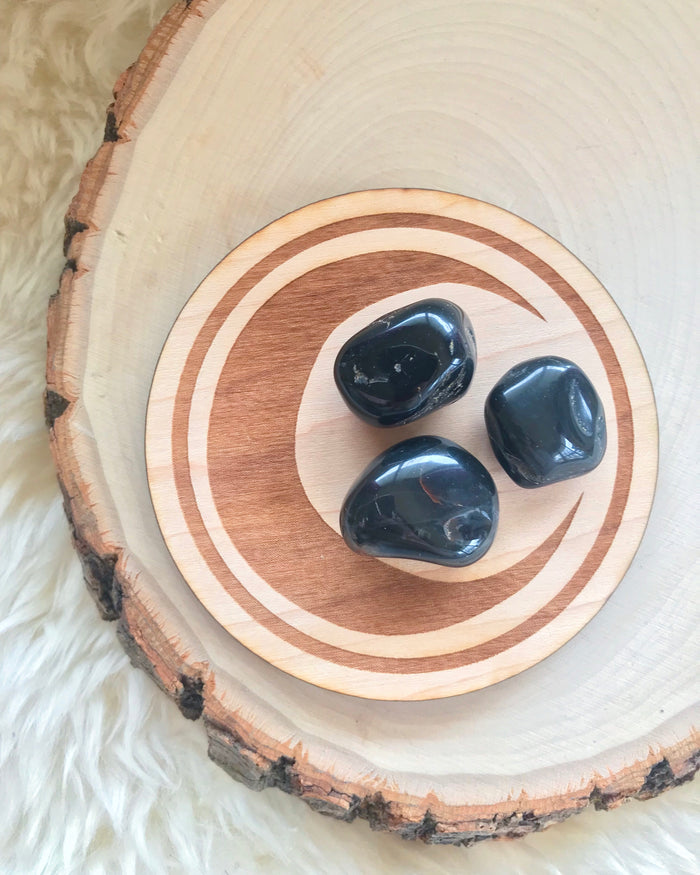 Tumbled Black Onyx for Strength & Grounding