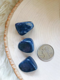 Tumbled Blue Sapphire for Wisdom