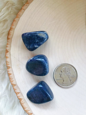 Tumbled Blue Sapphire for Wisdom